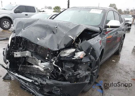 2014 Audi Sq5 3.0T Premium Plus z USA, uszkodzony, nr VIN WA1VGAFP3EA038023